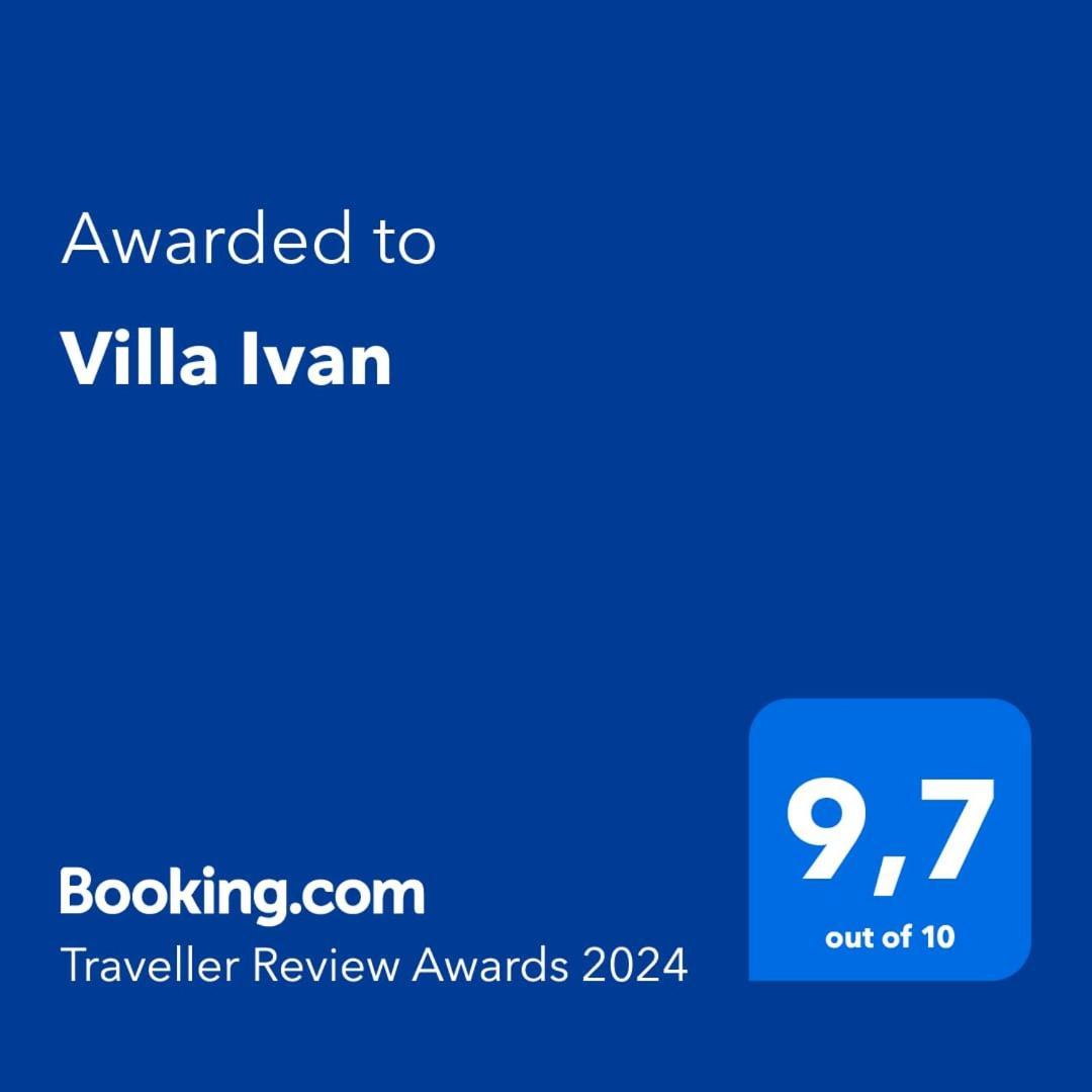 Villa Ivan Risan Exteriör bild